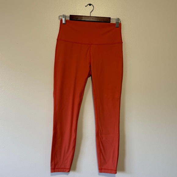 Lululemon Wunder‎ Under High-Rise Tight 25" Size 8 - Picture 2 of 4